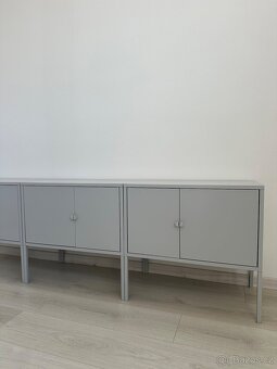 Skříňka/komoda LIXHULT - 2