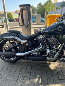 Harley Davidson Breakout - 2