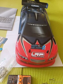 RC auto LRP s10 tc2 - 2