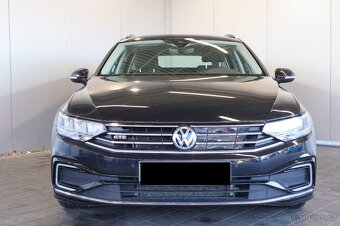 Pasat 1.4TSi 160kW AUT GTE HYBRD Nav LED 3Klim KAM DPH 4/20 - 2