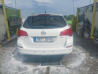 Opel Astra - 2