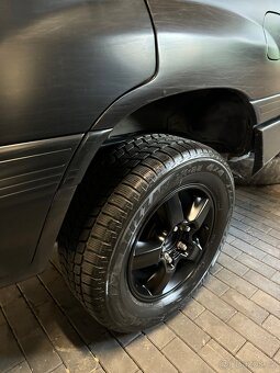 Sada R18 Toyota Land Cruiser po renovaci - 2