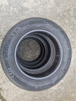 Prodám letní pneumatiky Barum Bravuris 5 HM 205/60 R16 92H - 2