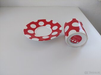 Prodám kvalitní porcelánový hrneček - 2