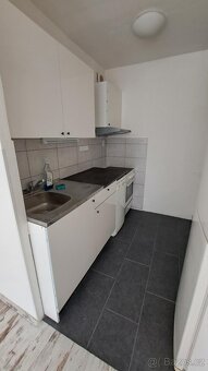Byt 2kk Kunratice 43 m² - 2