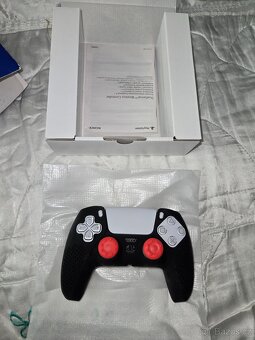 PlayStation 5 DualSense Wireless Controller - White - 2