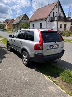 Volvo XC90 - 2