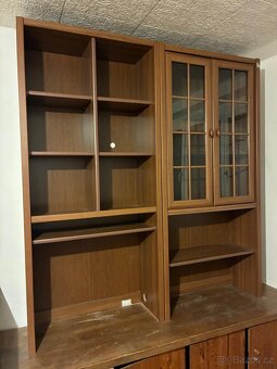 Obývací stěna, knihovna - 2