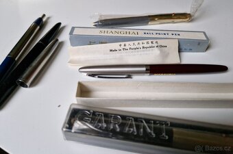 Retro čínská pera a další - 2