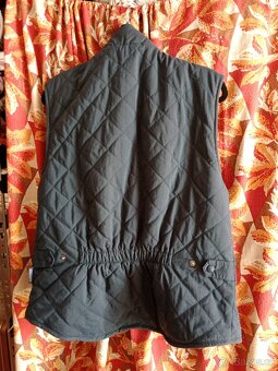 Č.81 Jezdecká oboustranná vesta - 2