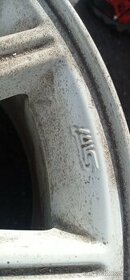 Subaru Impreza STI 4ks originálních 17" disků - 2