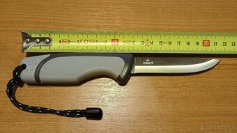Prodám turistický nůž  s křesadlem - 2