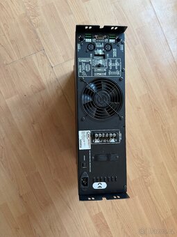 Zesilovač QSC ISA 450 - 2