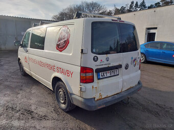 VW Transporter T5 - 2
