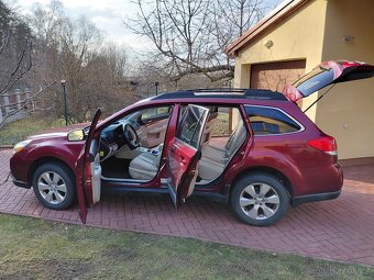 Subaru Outback 2011, 2.5i 4x4 AUTOMAT - 2