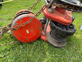 Vratek,lamacka zámkové dlažby - 2