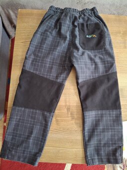 Outdoor kalhoty vel.110 - 2