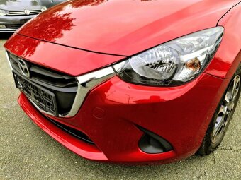 Mazda 2,1.5 benzin - 2