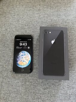 IPhone 8 64GB - 2