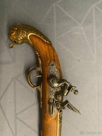 Replika historické pistole - 2