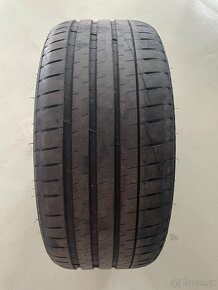 Letní pneumatiky Michelin Pilot Sport 4S 255/40 a 285/35 R21 - 2