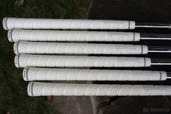 SADA ŽELEZ SRIXON Z-565 FORGED -OPRAVDU PĚKNÝ STAV - 2