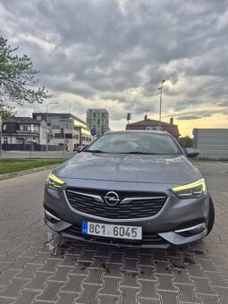 Opel Insignia Turbo D 2.0 CDTI 2019 - 2