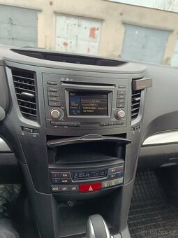 Subaru Outback 2,5 127kw - 2