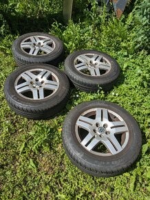 Al kola VW golf - 2