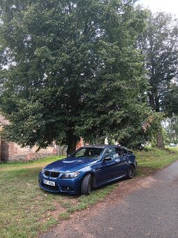 Bmw e90 330D - 2