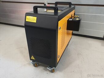 Čistící pulsní laser o výkonu 300W, pulsní energie 5mJ - 2
