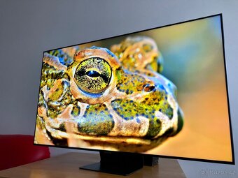 QLED Smart TV Samsung Q9 55 palců - 2