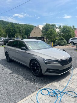 Škoda Superb III Face 2.0 Tdi SPORTLINE Kamera Tažné Matrix - 2