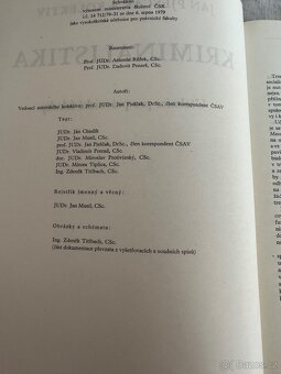 Kniha KRIMINALISTIKA-Jan Pješčak pro právnické f. - 2
