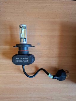 Led žárovky h4 - 2