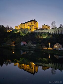 Stavební pozemek s výhledem na hrad - 2