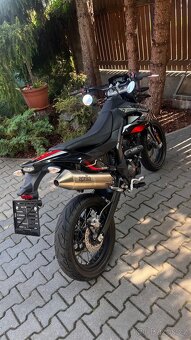 Aprilia sx 125 supermoto - 2