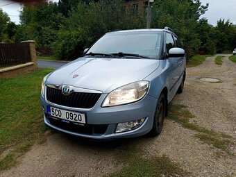 Prodám Škodu Fabia 2 combi Facelift. 1.2.63kw rok výroby 201 - 2