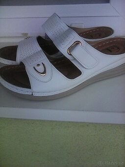 PANTOFLE zdravotní, vel.39/40 - NOVÉ - 2