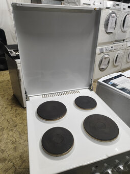 Sporák elektrický EGE - šíře 55 cm - 2