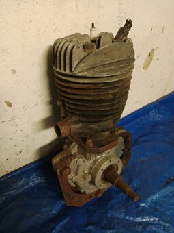 Motor Jawa speciál - 2