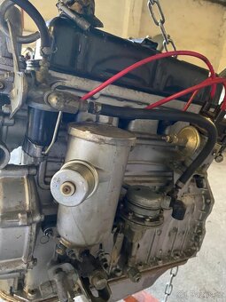 Volha Gaz 24, Gaz 2410, nový motor - 2