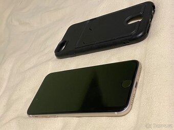 iPhone SE 3 128GB (2022) - 2