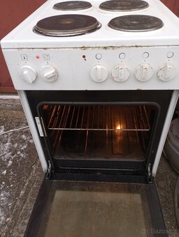 Prodam elektro sporak - 2