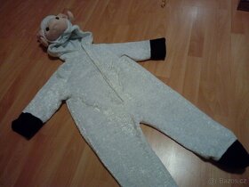 kostýmy - 2