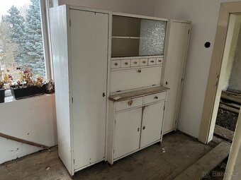 Historická skříň - 2