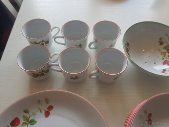 Porcelanova sada - 2