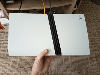 Prodám playstation 5 PRO - 2