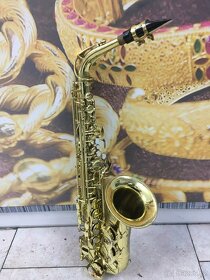 Saxofon Amati Kraslice AAS 32 - 2