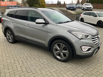 Hyundai Grand Santa Fe 2.2CRDI 4X4 LUXURY AT - 2